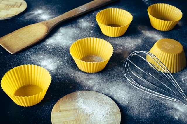 Yellow Silicone Baking Cups, Set of 6