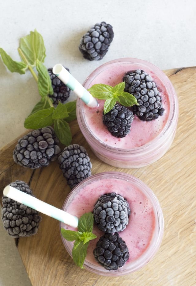 Blackberry Mint Smoothie