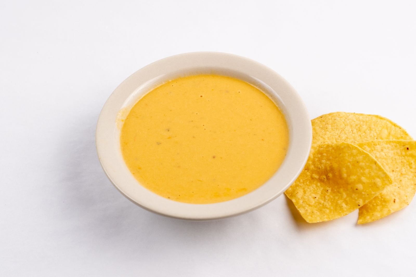 Creamy Queso Dip with Tortilla Chips