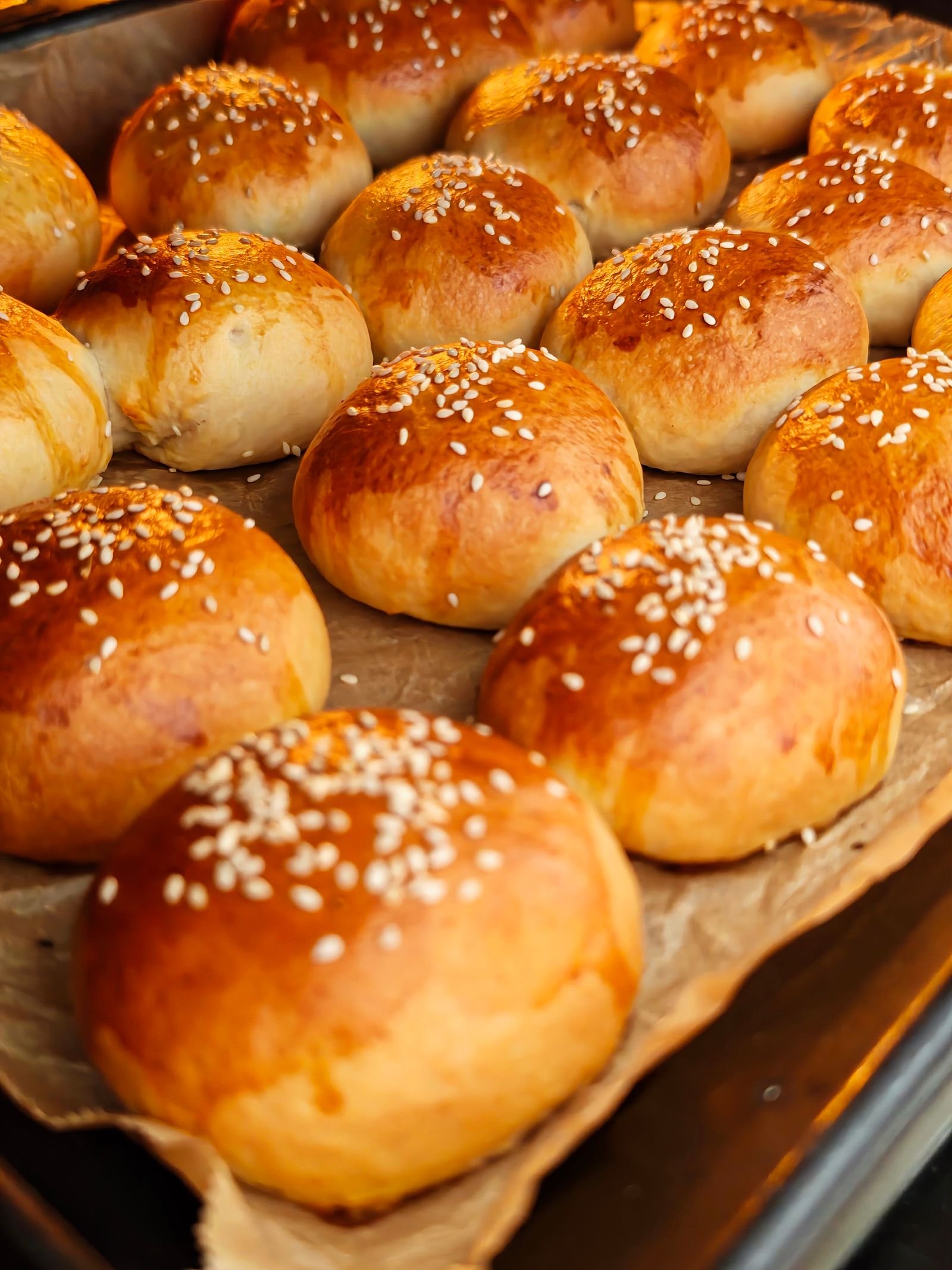 Sesame Brioche Burger Buns