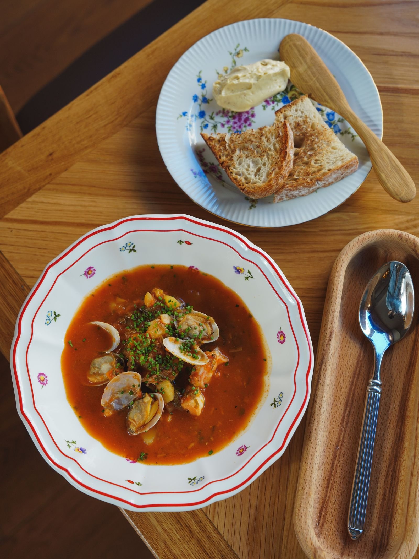 Tomato Seafood Stew with Clams