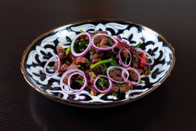 Uzbek Beef Stir-Fry with Red Onion Rings